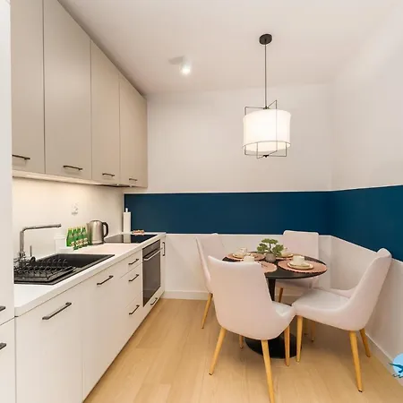 Lazar Polanki Aqua Apartment Kolobrzeg